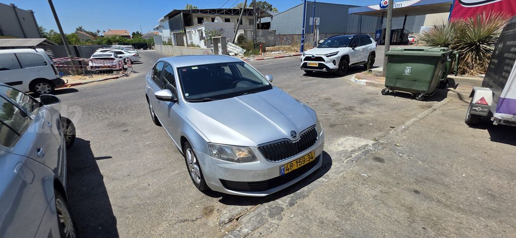 סקודה אוקטביה