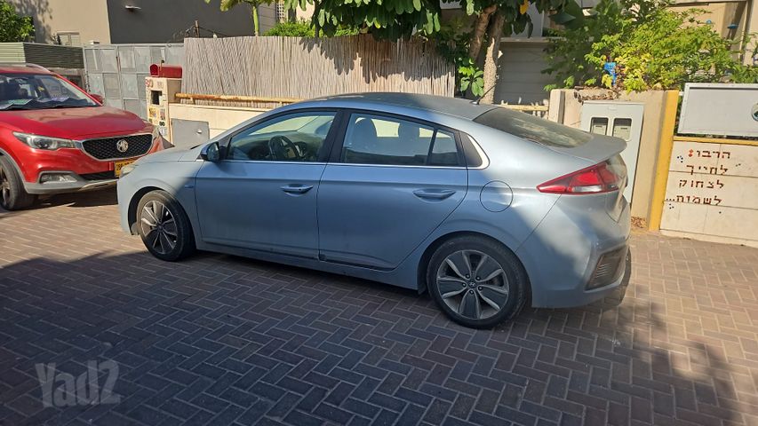 מודעת רכב יונדאי איוניק