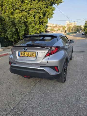 טויוטה C-HR