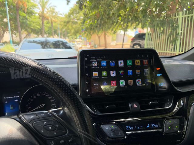טויוטה C-HR
