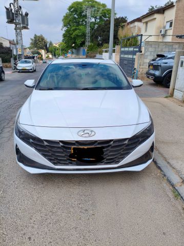 יונדאי אלנטרה