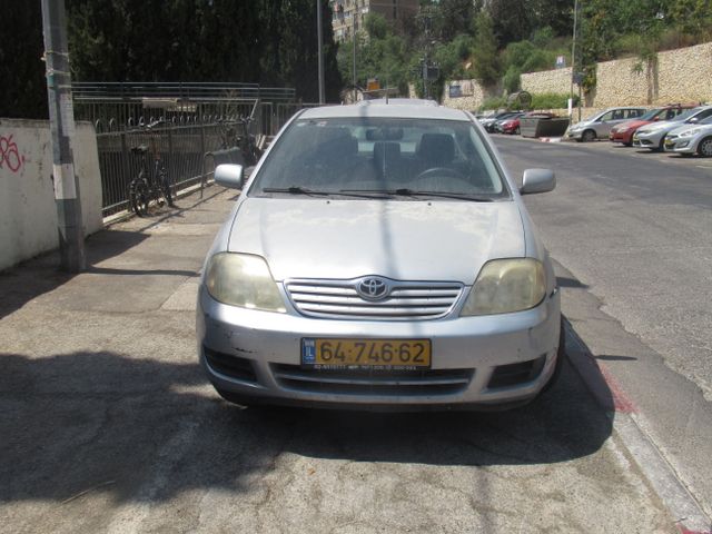 מודעת רכב טויוטה קורולה