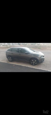 פיג'ו 3008