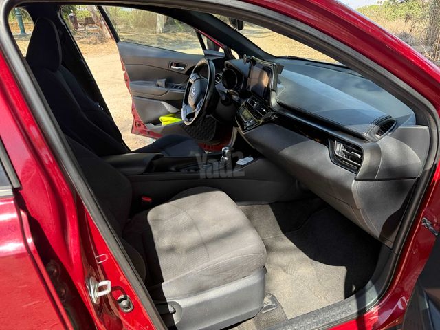 טויוטה C-HR