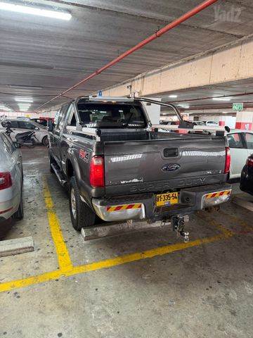 פורד F-350