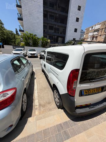 מודעת רכב פיאט דובלו