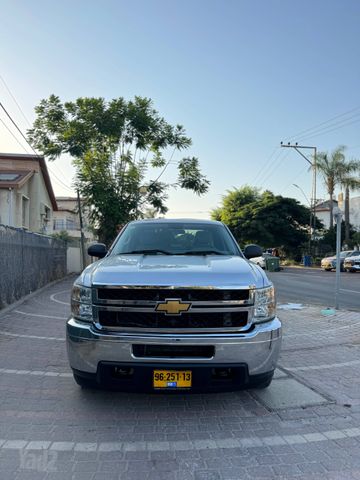 סילברדו LT 2500 אוט׳ 6.6 (397 כ״ס)