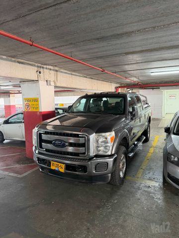 F-350 Lariat אוט׳ 6.7 (440 כ״ס)