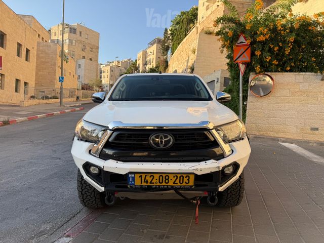 טויוטה היילקס