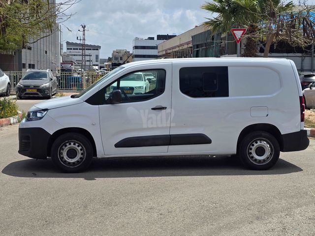 מודעת רכב סיטרואן ברלינגו