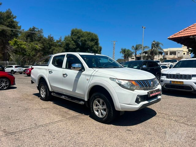 מיצובישי טרייטון / L200