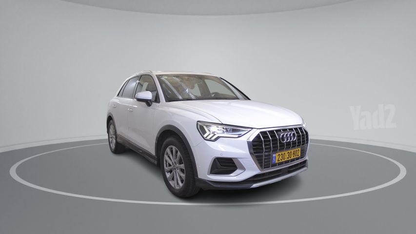 אאודי Q3