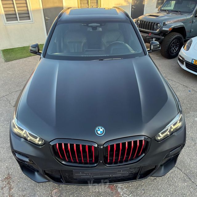 ב מ וו X5