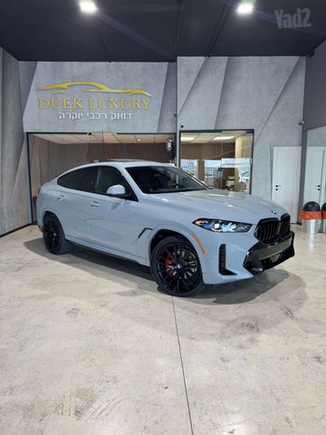 ב מ וו X6