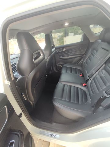 אם ג'י EHS PHEV