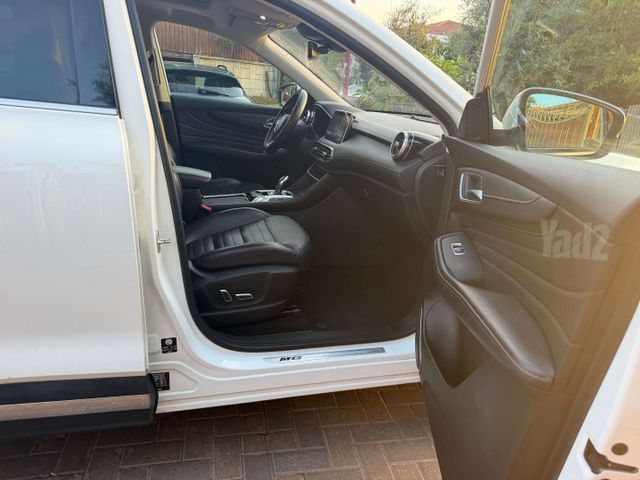 אם ג'י EHS PHEV