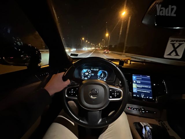 מודעת רכב וולוו XC90