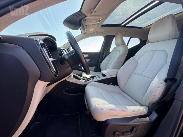 וולוו XC40
