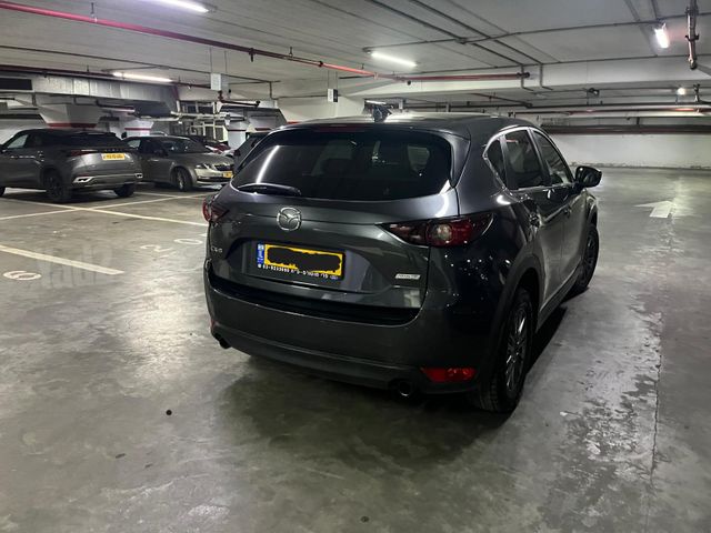 מודעת רכב מאזדה CX-5