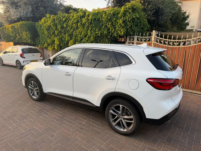 אם ג'י EHS PHEV