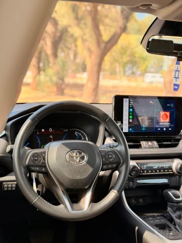 טויוטה RAV4