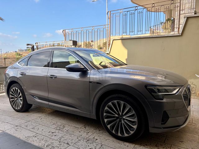 אאודי E-tron