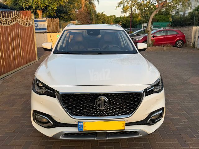 אם ג'י EHS PHEV