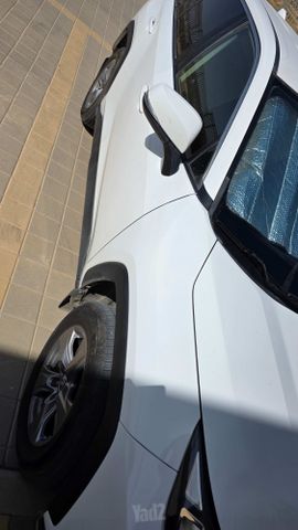 טויוטה RAV4