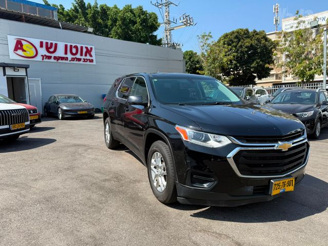 שברולט טראוורס