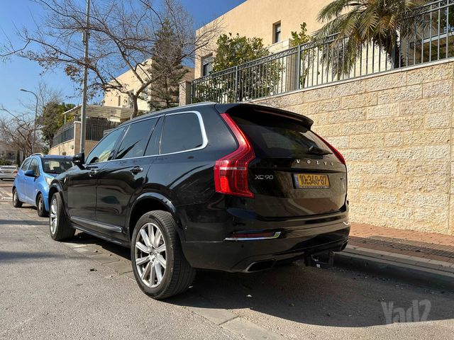וולוו XC90