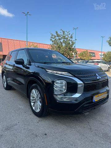 מיצובישי אאוטלנדר