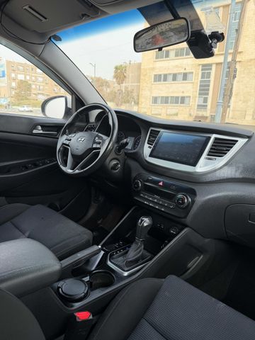 יונדאי טוסון