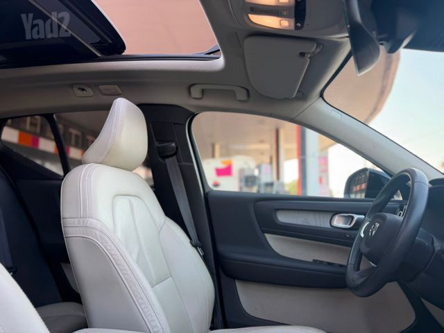 וולוו XC40