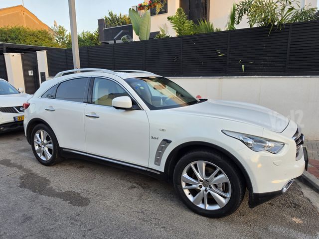 מודעת רכב אינפיניטי QX70