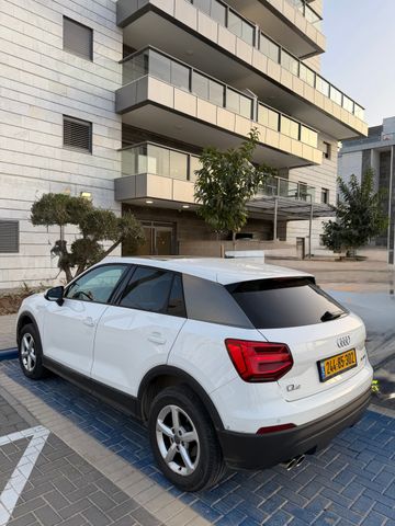 אאודי Q2