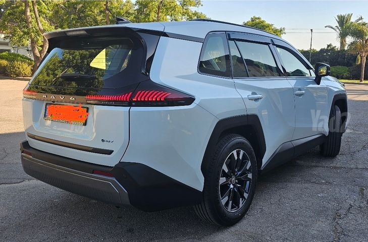 טויוטה RAV4