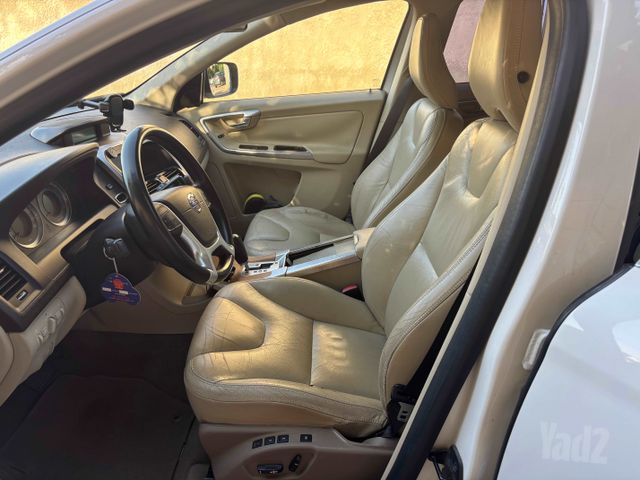 וולוו XC60