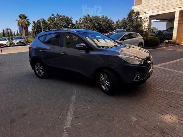 יונדאי ix35