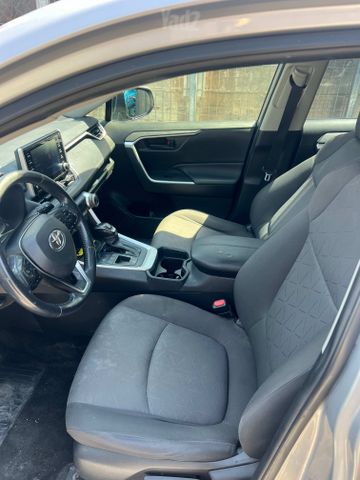 טויוטה RAV4