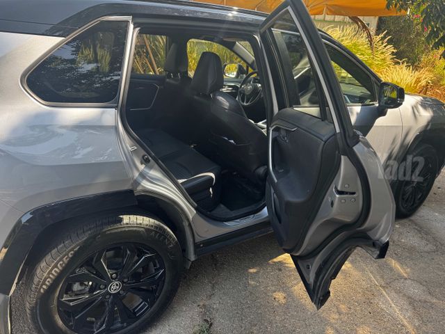 טויוטה RAV4