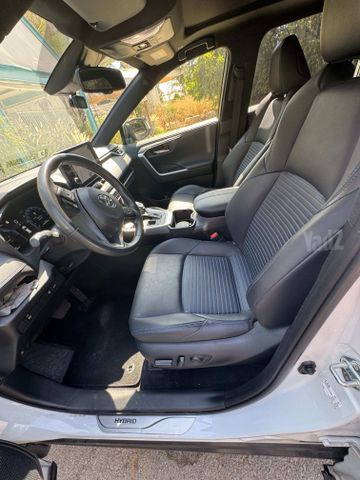 טויוטה RAV4