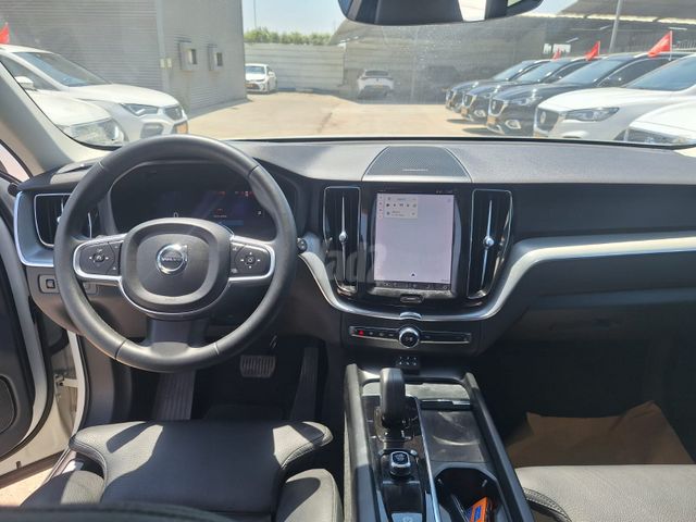 וולוו XC60