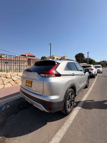 מודעת רכב מיצובישי אקליפס קרוס