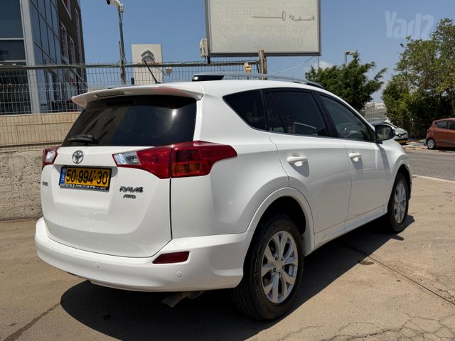 טויוטה RAV4
