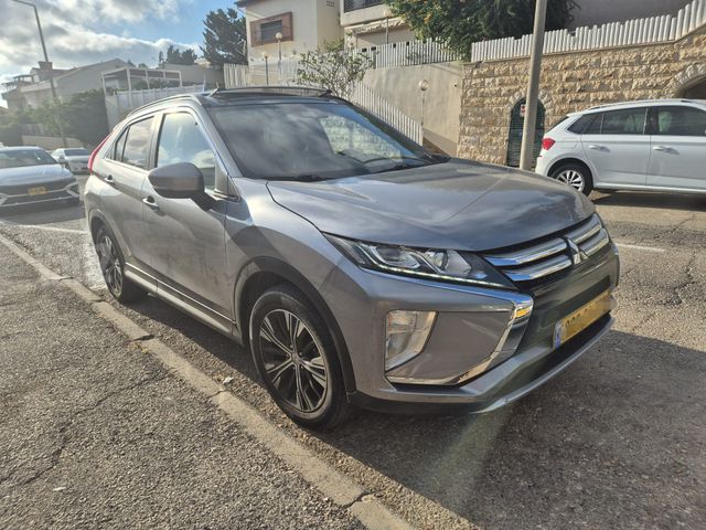 מיצובישי אקליפס קרוס