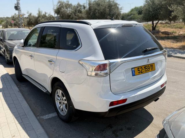 מודעת רכב מיצובישי אאוטלנדר