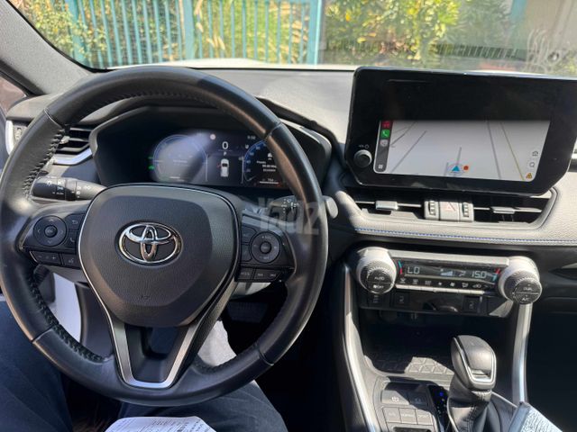 טויוטה RAV4