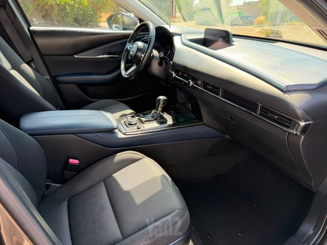 מאזדה CX-30