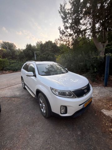 מודעת רכב קיה סורנטו