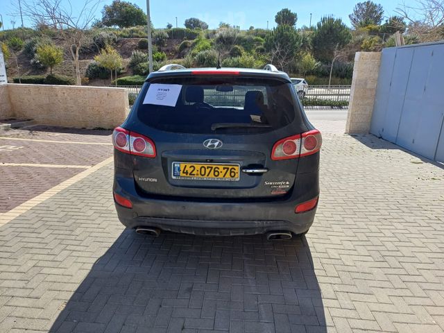 יונדאי סנטה פה